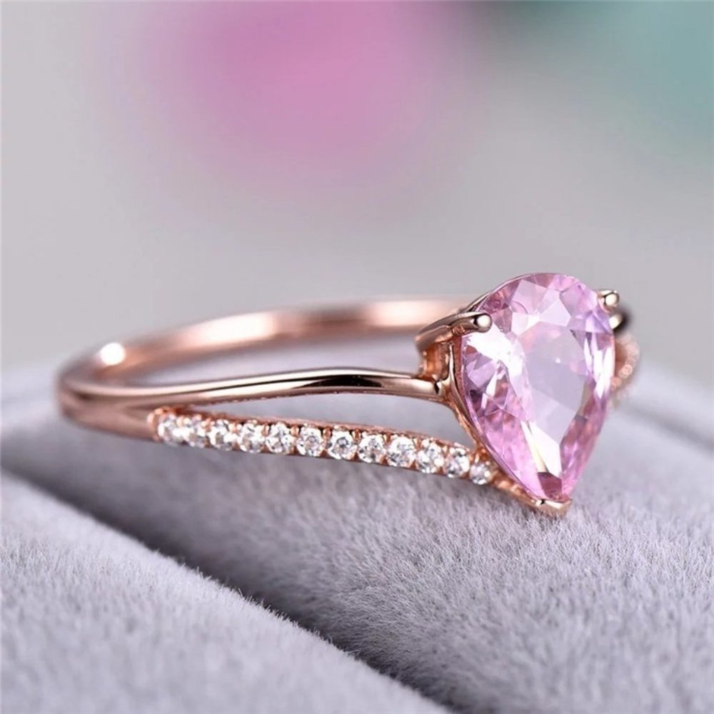 💍 Elegant Crystal Clear Pear Zircon Double Layer Rings for Women, EVGG1175